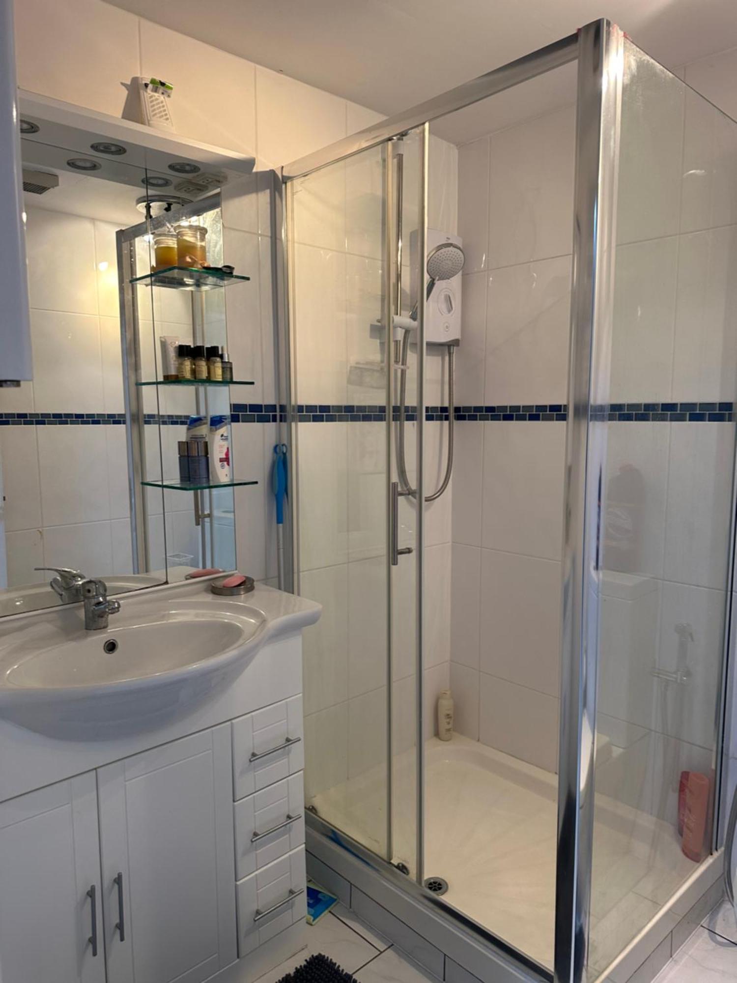 Amazing Gantshill Studio Annexe & Free Parking Redbridge Exterior photo